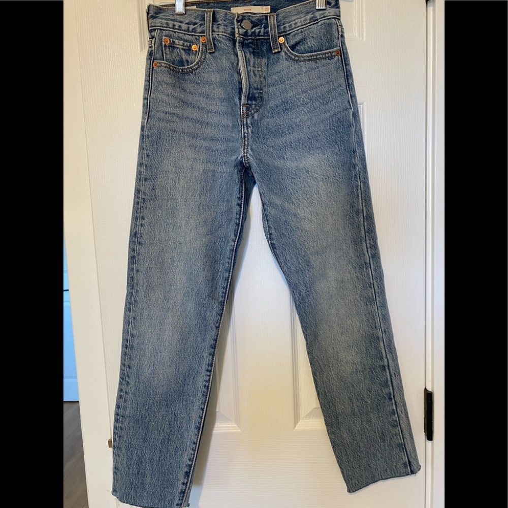 Levi’s Wedgie Cropped Jeans Sz 23